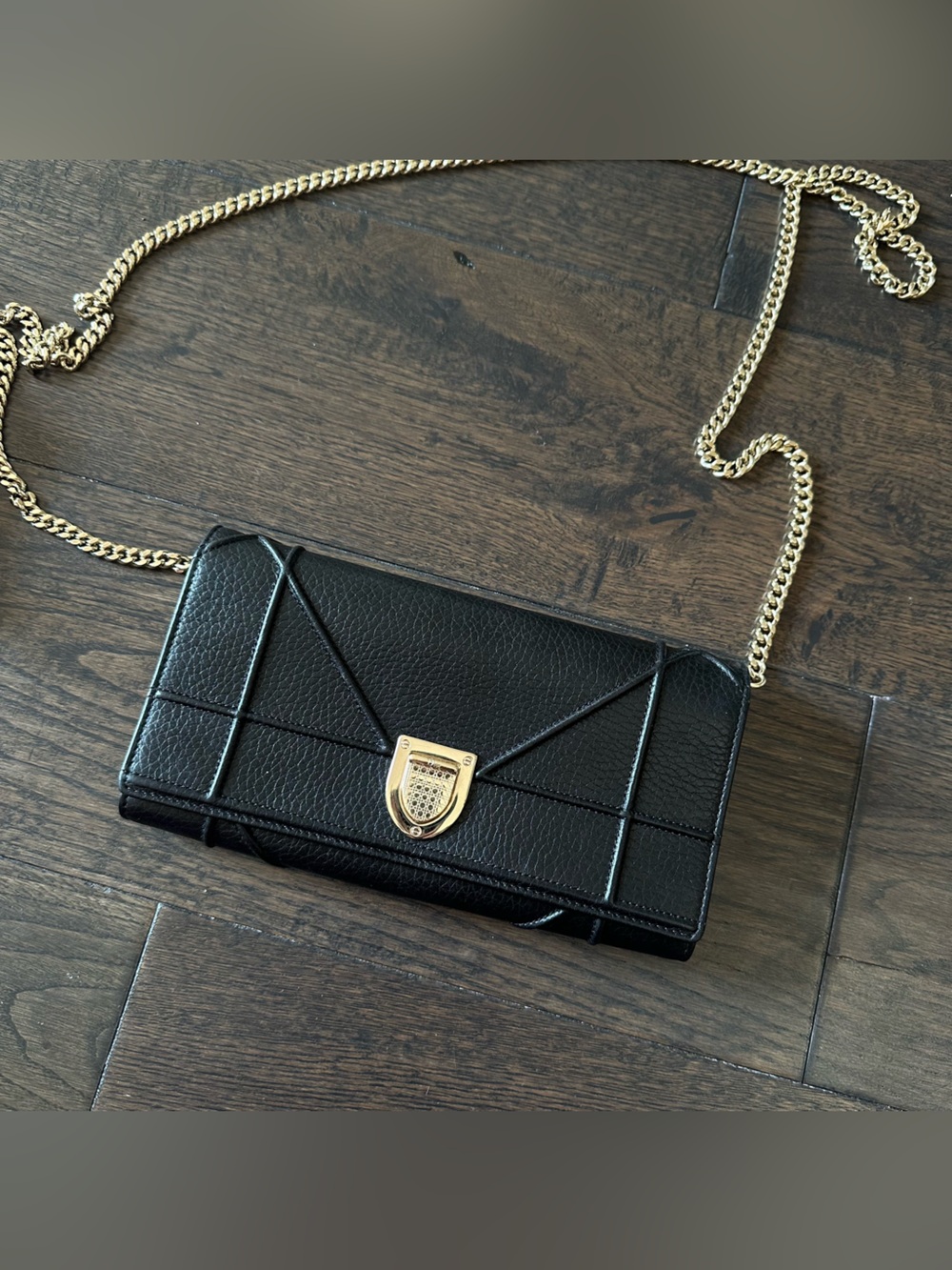 CHRISTIAN DIOR Black Grained Leather Diorama Croisiere Wallet On Chain Bag